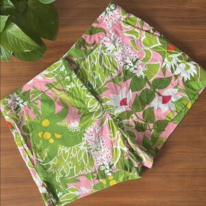 Trina Turk La Palma RetroFloral Pink & Green Shorts Size 6